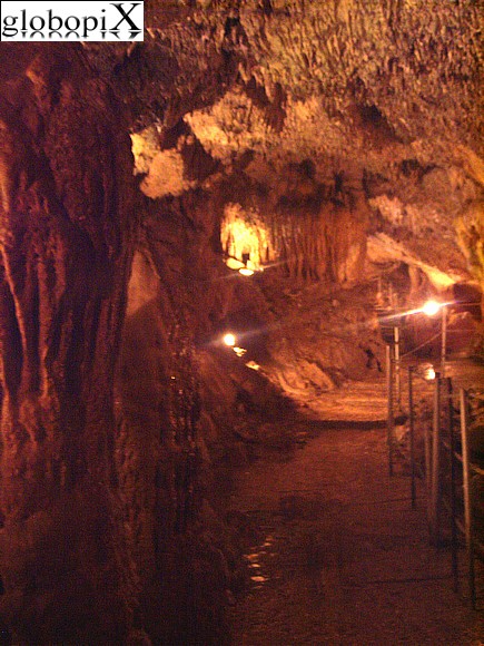 Grotta Zinzulusa