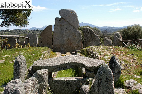 Tomba dei Giganti Coddu Vecchiu