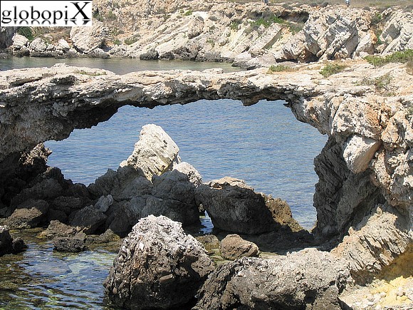 Arco di Ulisse a Cala Rotonda