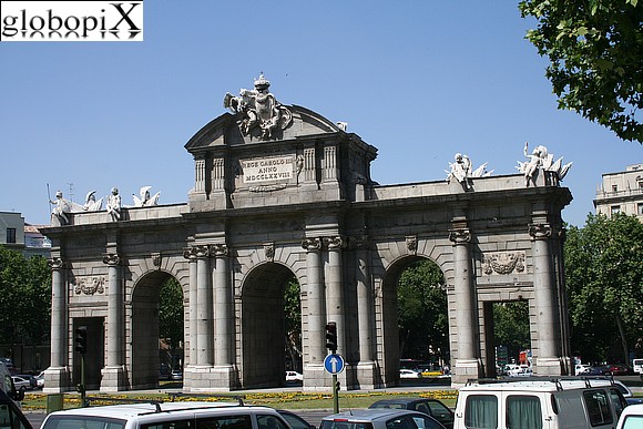 Puerta de Alcal�