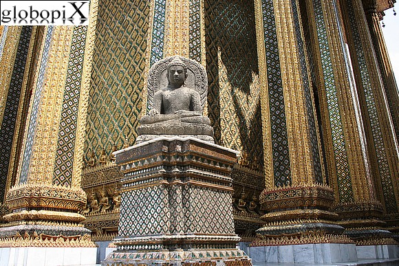 Bangkok - Phra Mondop in Grand Palace