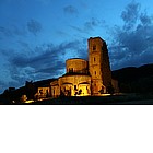 Abbazia San Antimo di sera