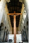Interno dell'Abbazia di San Antimo