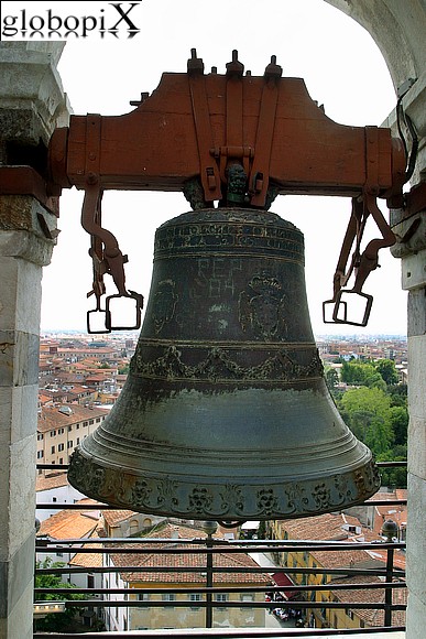 Pisa - Bell cell of the leaning tower