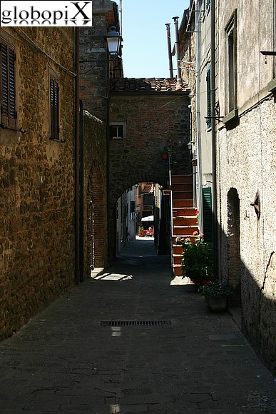 Maremma - Borgo Medievale di Vetulonia