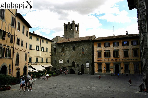 Piazza Signorelli