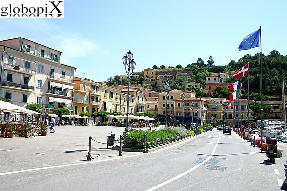 Isola d'Elba - Piazza e Porto