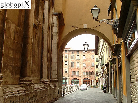 Lucca - Vicoli del centro