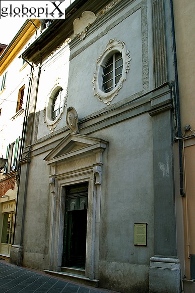 Pietrasanta - Il Battistero di Pietrasanta