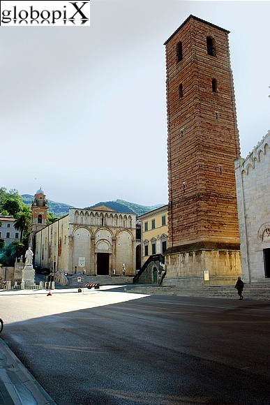 Piazza del Duomo di Pietrasanta