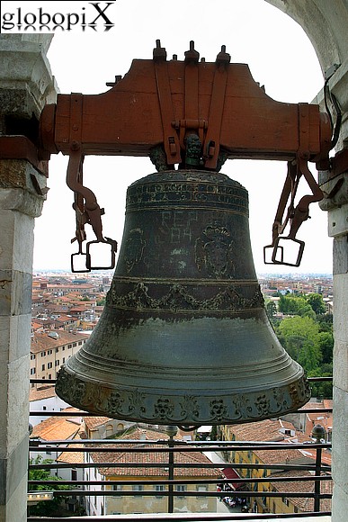 Pisa - Cella campanaria della Torre Pendente
