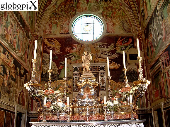 Duomo - Cappella della Sacra Cintola