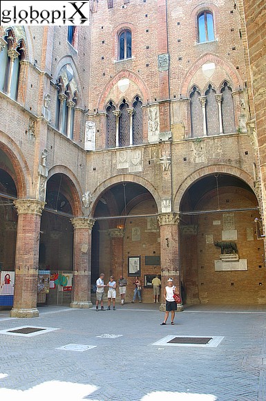 Siena - Piazza del Campo