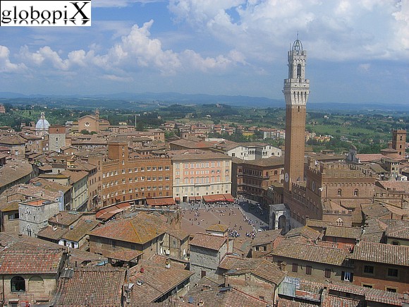 Piazza del Campo e Torre del Mangia