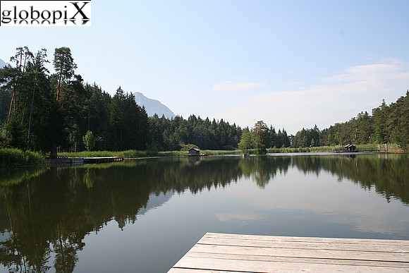 Dolomiti - Small lake of  Fi