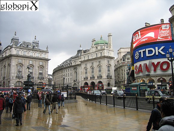 Piccadilly Circus