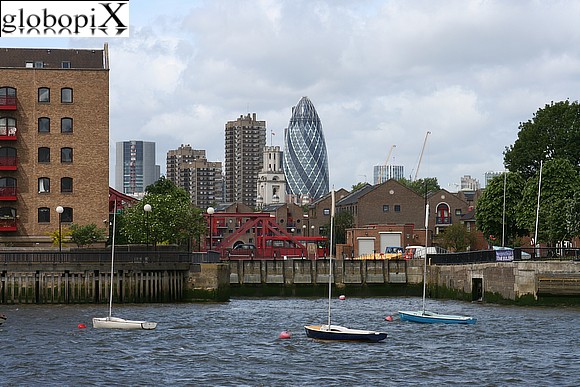 Londra - Il Cetriolo