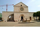 Photo: Basilica S. Chiara