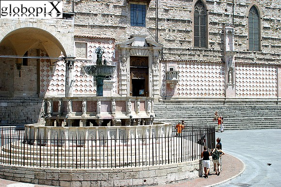 Fontana Maggiore