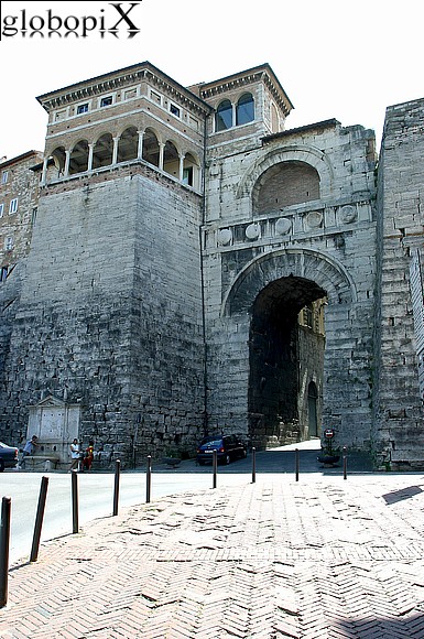Arco Etrusco