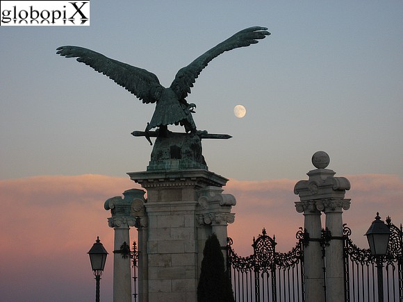 Tramonto a Budapest