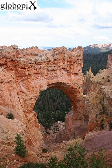 Arco naturale a Bryce Canyon