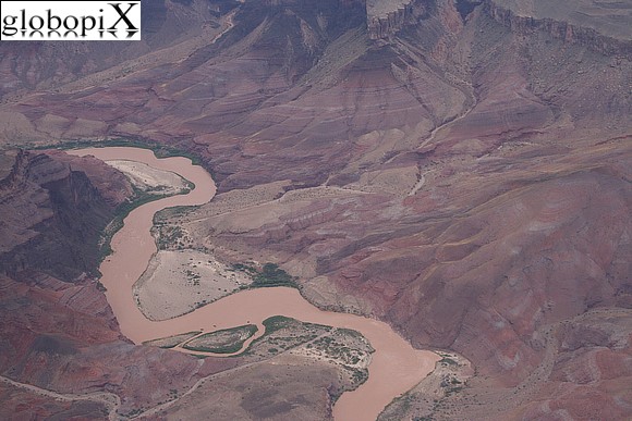 Fiume Colorado nel Grand Canyon