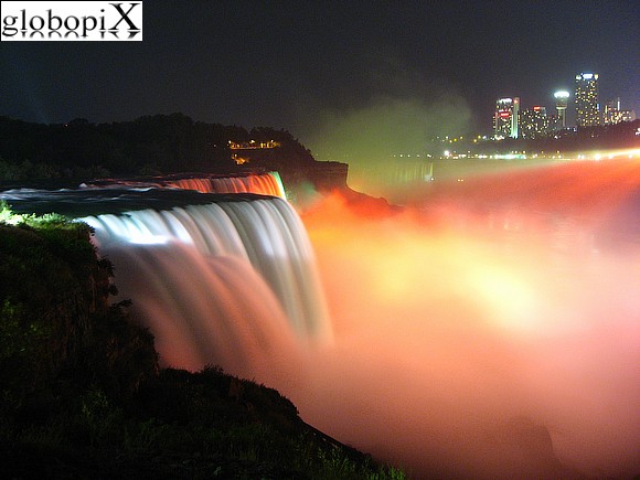 Niagara Falls - Niagara Falls at night