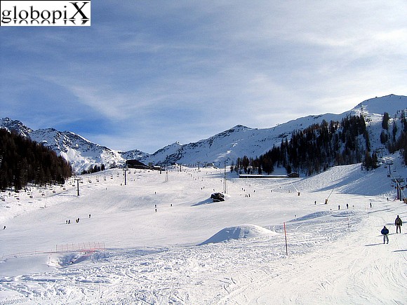 Panorama delle piste di Pila