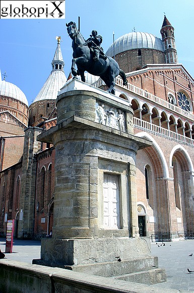 Padova - Piazza di S. Antonio