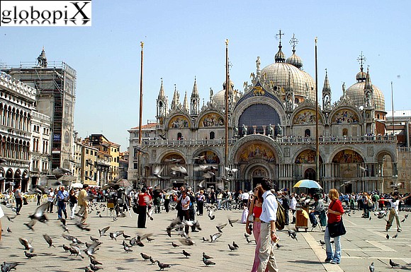 clicca sulla foto per aprire la nostra gallery con splendide foto di Venezia!