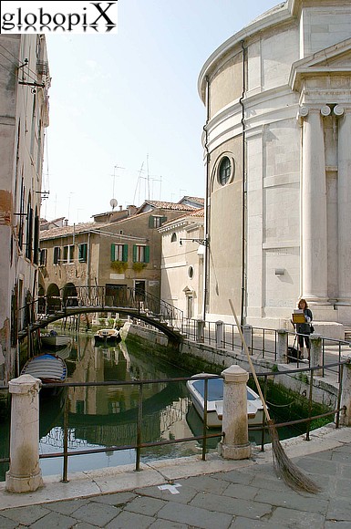 Rio e la chiesa di Santa Maria Maddalena