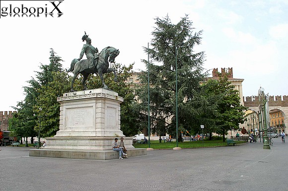 Piazza Bra'