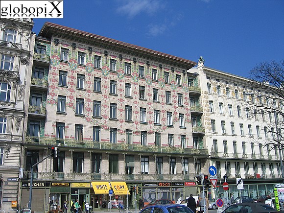 Vienna - Casa delle maioliche