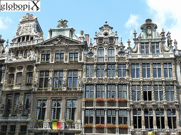 Bruxelles - Palazzi a frontone nella Grand Place