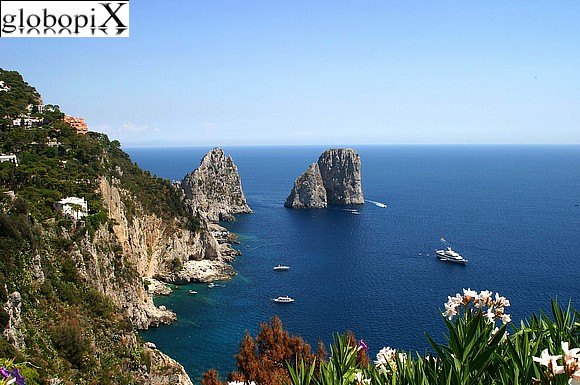 Capri - I Faraglioni
