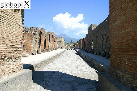 Pompei - Via dell'Abbondanza