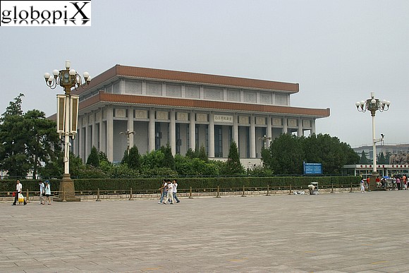 Pechino - Piazza Tiananmen - Mausoleo di Mao Zedong