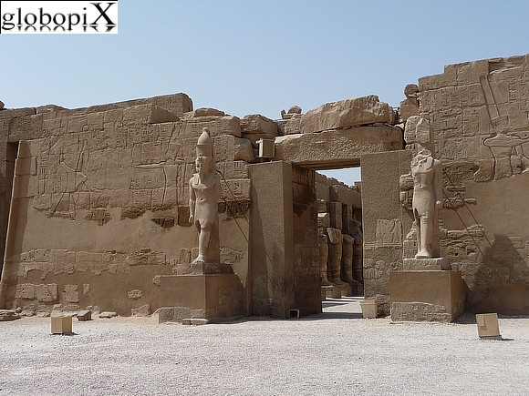 Luxor - Secondo cortile di Karnak