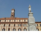 Foto: Monumento ad Aurelio Saffi