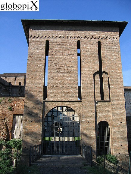 Piacenza - Ponte levatoio di Palazzo Farnese