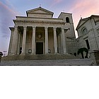 Photo: San Marinos basilica