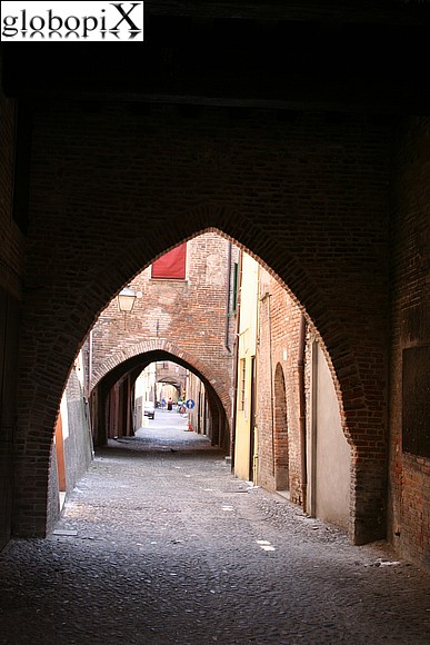 Ferrara - Via delle Volte