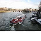 Photo: Bateaux Mouche sulla Senna