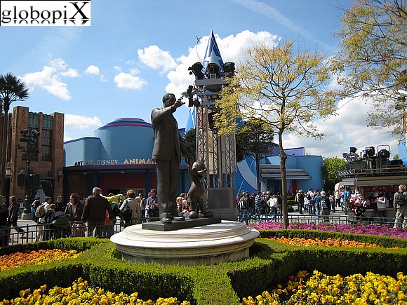 Disneyland - Universal Studios