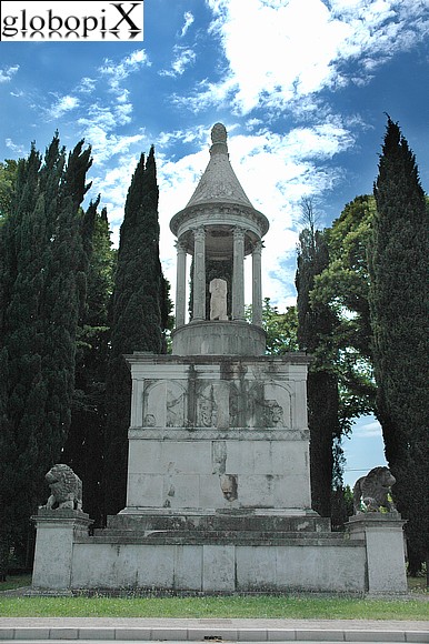 Aquileia - Mausoleo