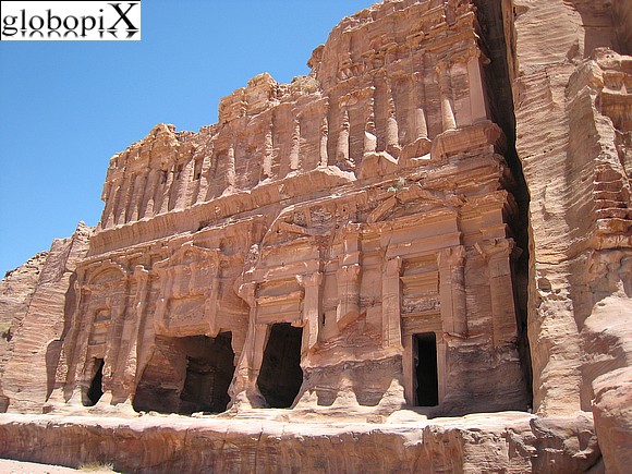 Petra - Tomba del Palazzo a Petra