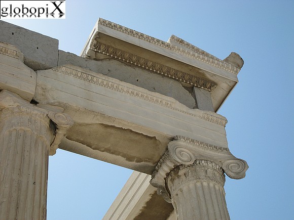 Atene - Capitello dell'Eretteo.
