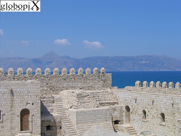 Creta - Mura del Castello di Iraklio