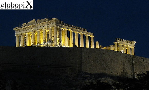 Athens - Vista notturna dell'Acropoli di Atene
